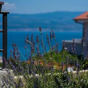 Andrija Apartament Vrbnik